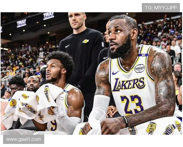 41岁詹姆斯连续5场助攻上双追平生涯第二长纪录再创历史新篇